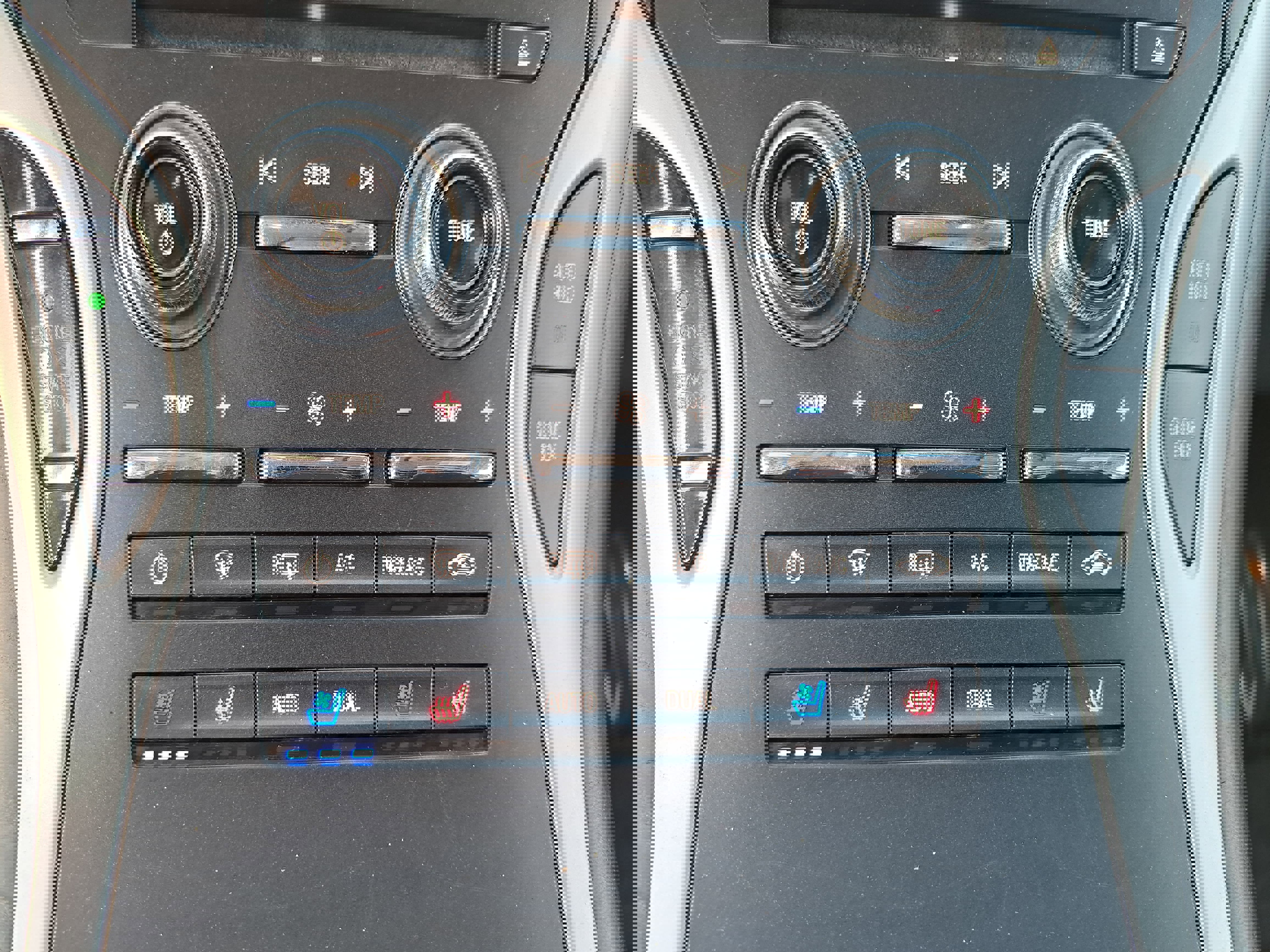 Used 2020 Lincoln Nautilus Reserve w/ Equipment Group 201A image 21