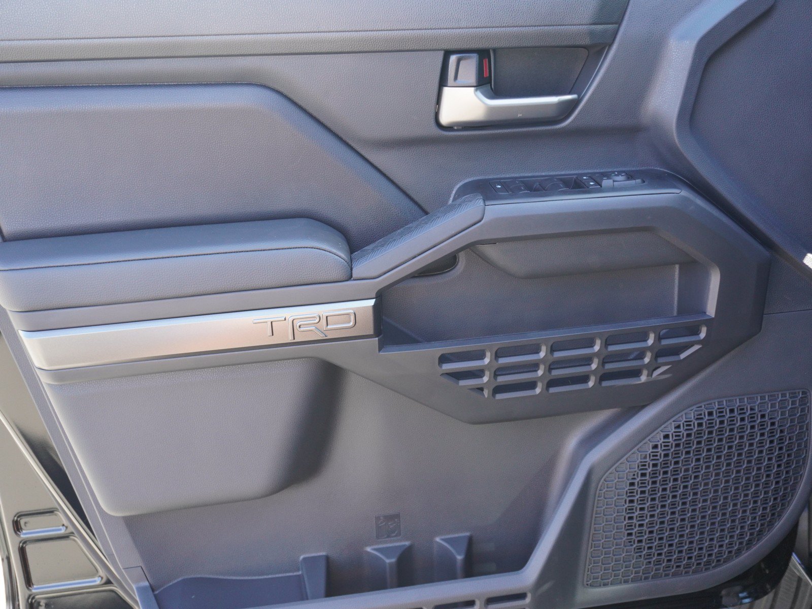 New 2026 Toyota Tacoma TRD Sport AWD/4WD image 18