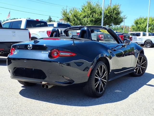 Used 2024 MAZDA MX-5 Miata Grand Touring w/ Weather Package RWD image 5