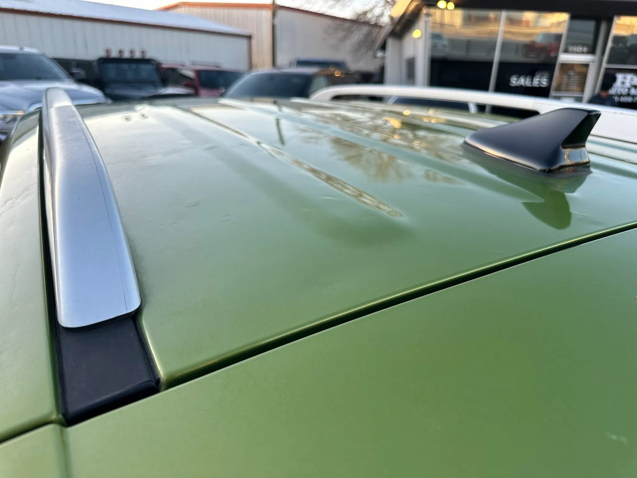 Used 2021 Hyundai Venue SEL FWD image 24