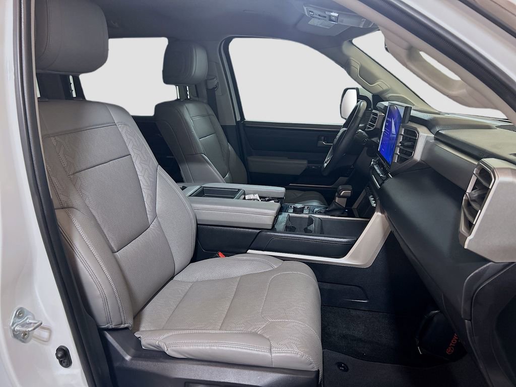 Used 2023 Toyota Tundra Limited AWD/4WD image 25