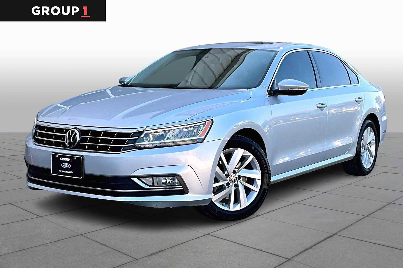 Used 2018 Volkswagen Passat 2.0T SE image 1
