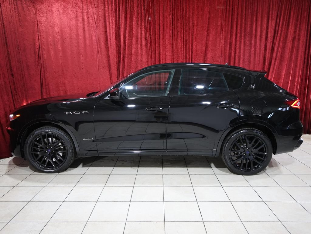 Used 2019 Maserati Levante S GranSport AWD/4WD image 4
