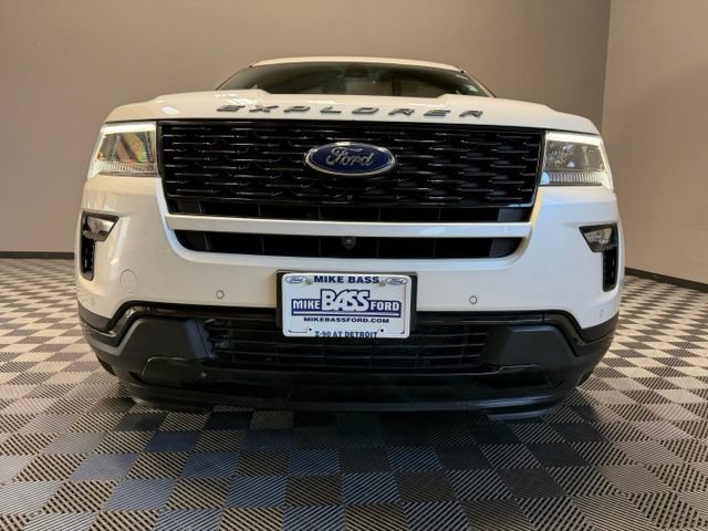 Used 2019 Ford Explorer Sport w/ Equipment Group 401A AWD/4WD image 3