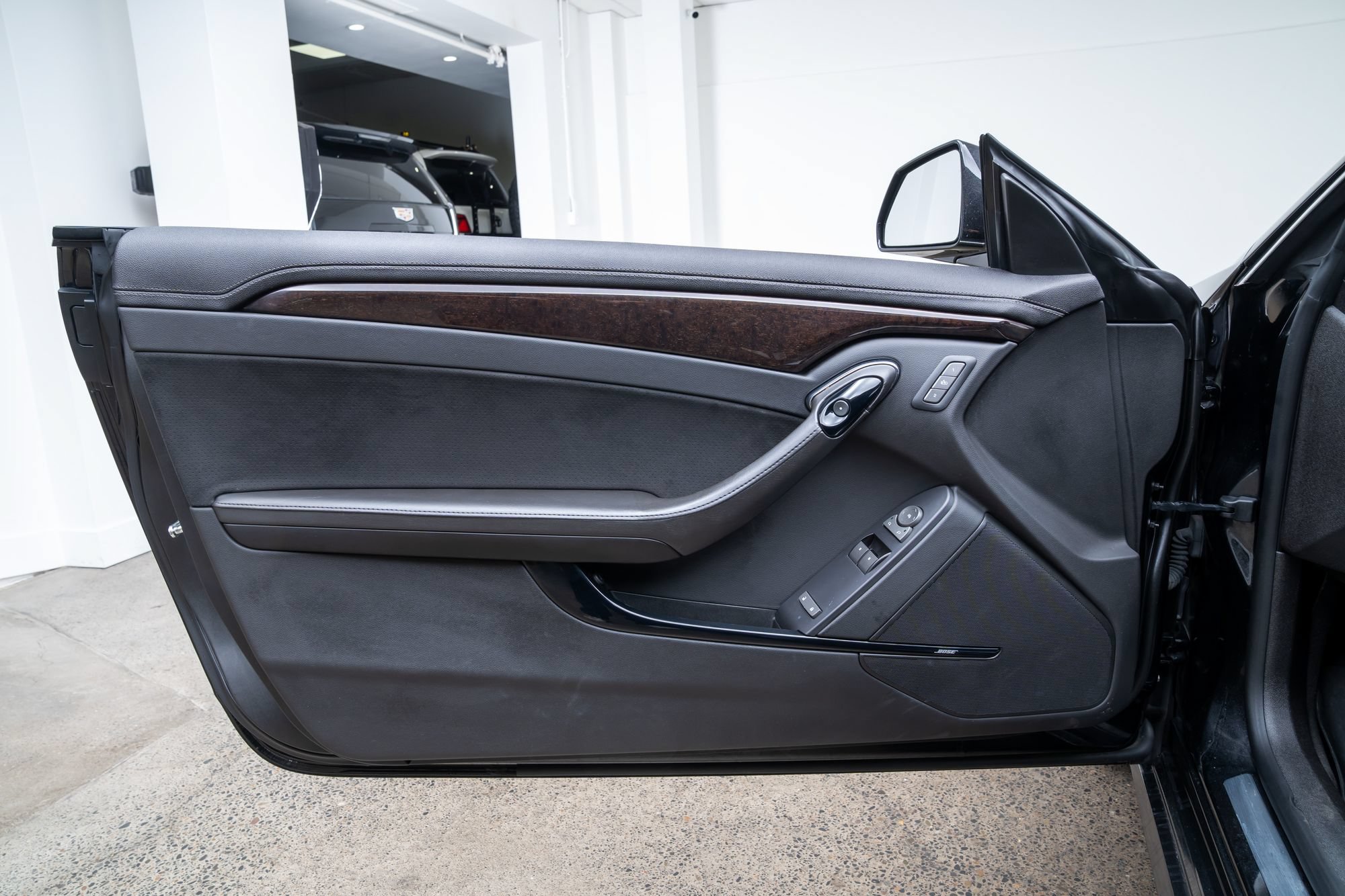 Used 2011 Cadillac CTS V RWD image 19