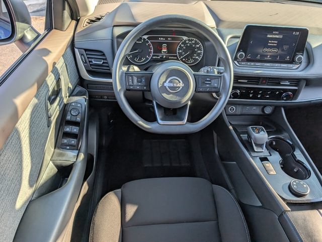 Used 2023 Nissan Rogue S AWD/4WD image 13