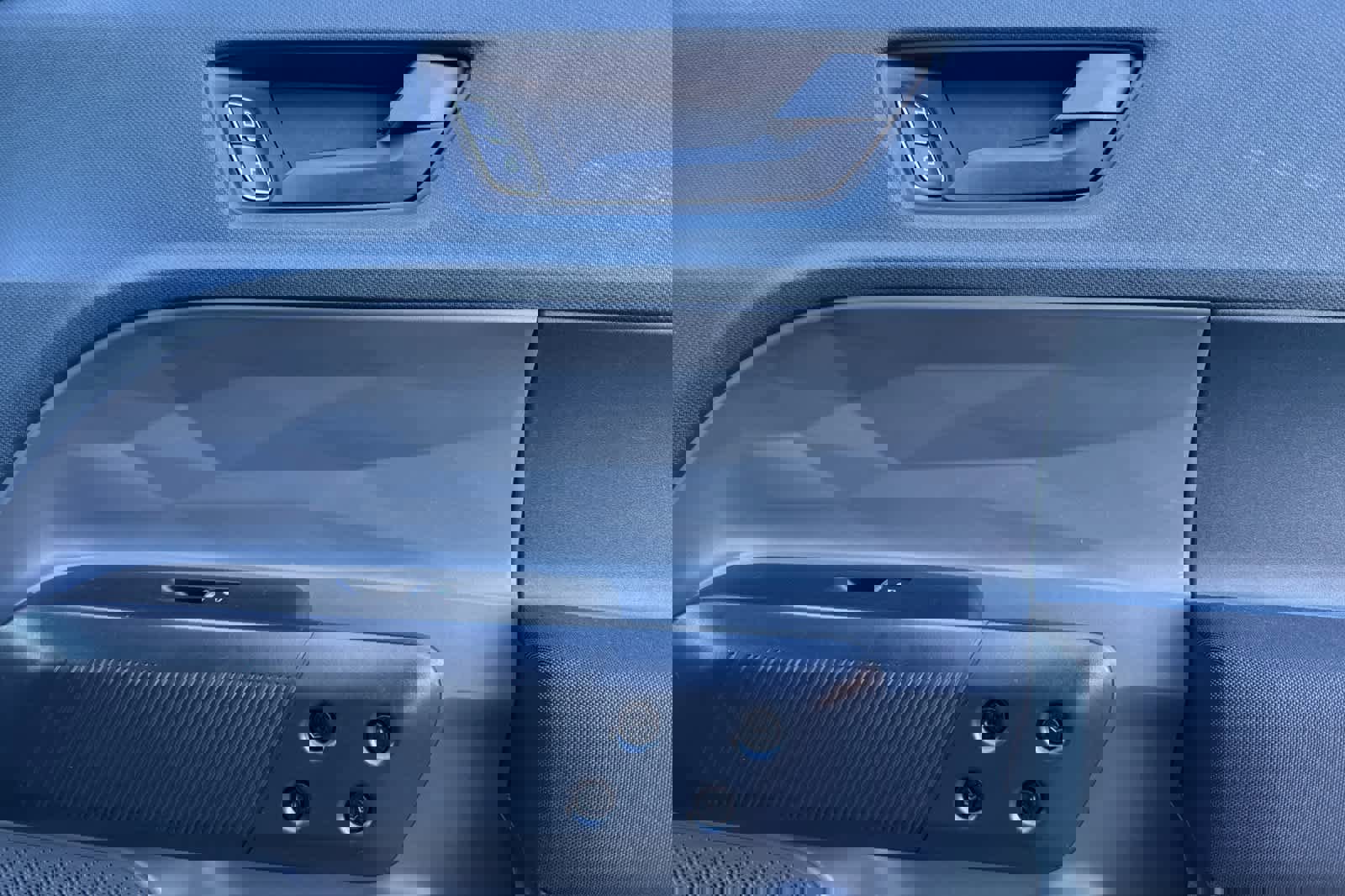 Used 2023 Ford Maverick XL image 17