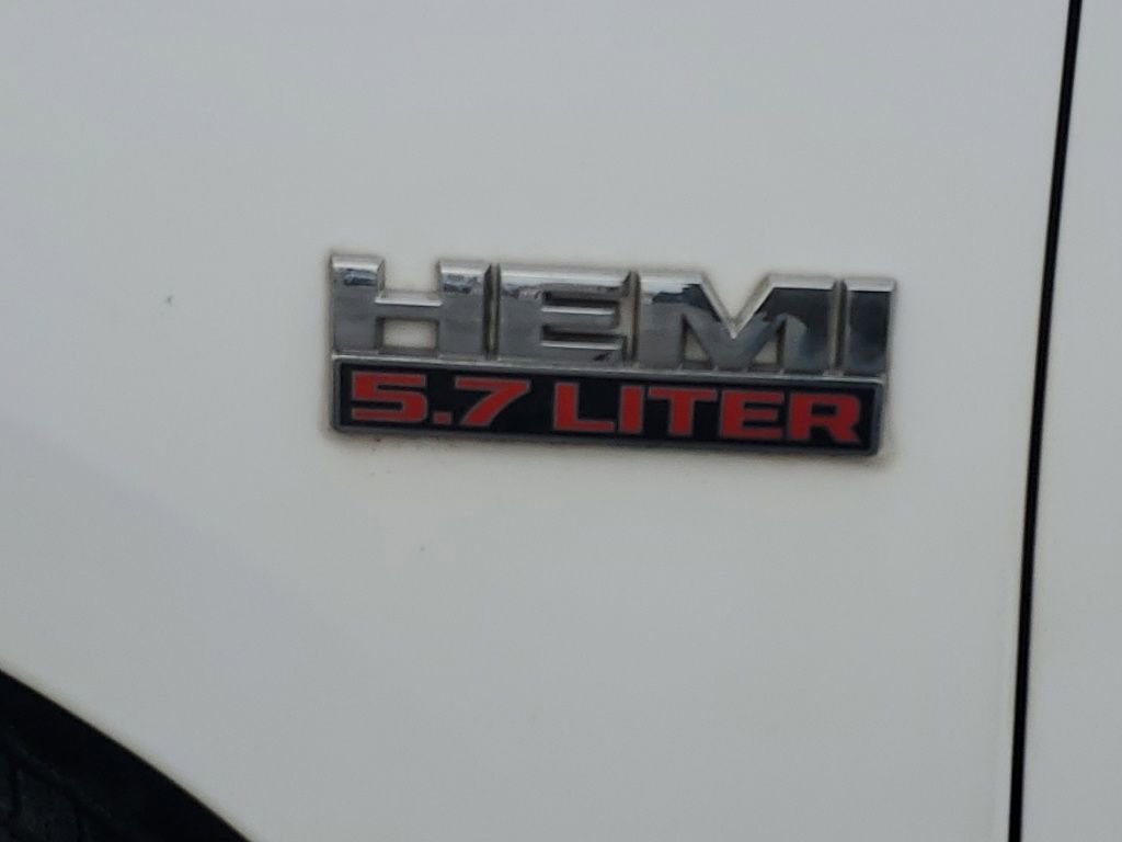 Used 2017 RAM 1500 Express w/ Express Value Package image 5