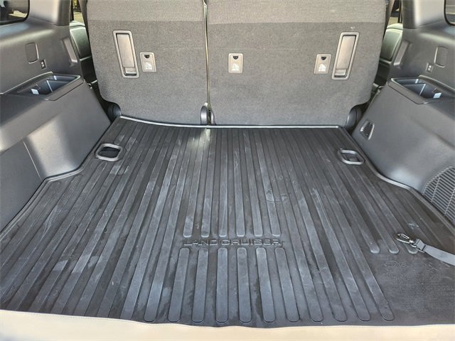 Used 2024 Toyota Land Cruiser Base image 32