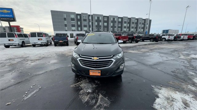 Used 2019 Chevrolet Equinox Premier image 3