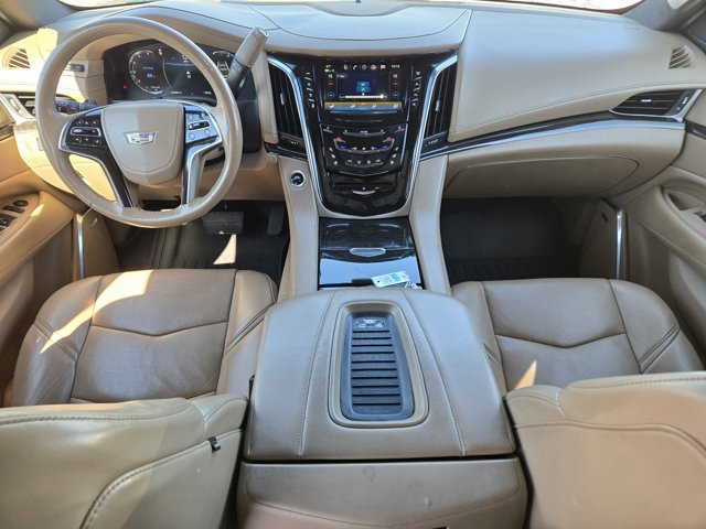 Used 2019 Cadillac Escalade Platinum image 21