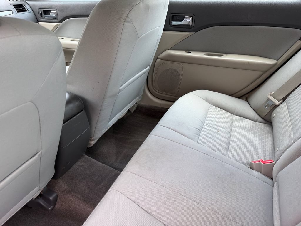 Used 2012 Ford Fusion SE FWD image 14
