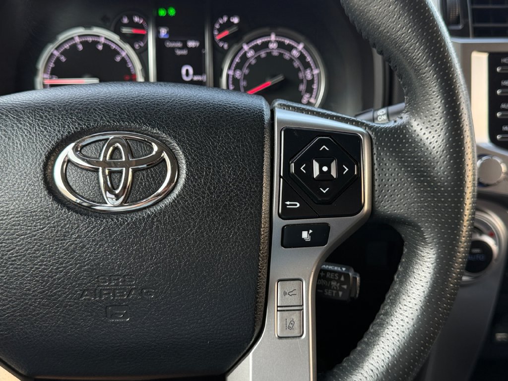 Used 2021 Toyota 4Runner Limited AWD/4WD image 20