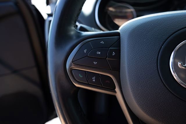 Used 2020 Jeep Cherokee Trailhawk w/ Cold Weather Group image 14