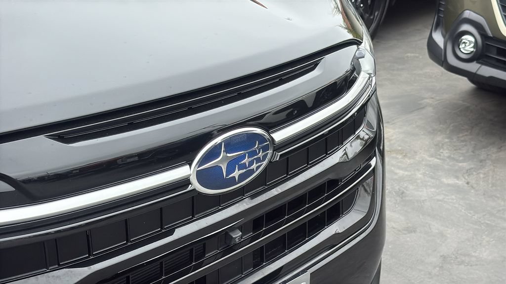 Certified 2025 Subaru Forester Touring w/ Popular Package - Touring AWD/4WD image 9
