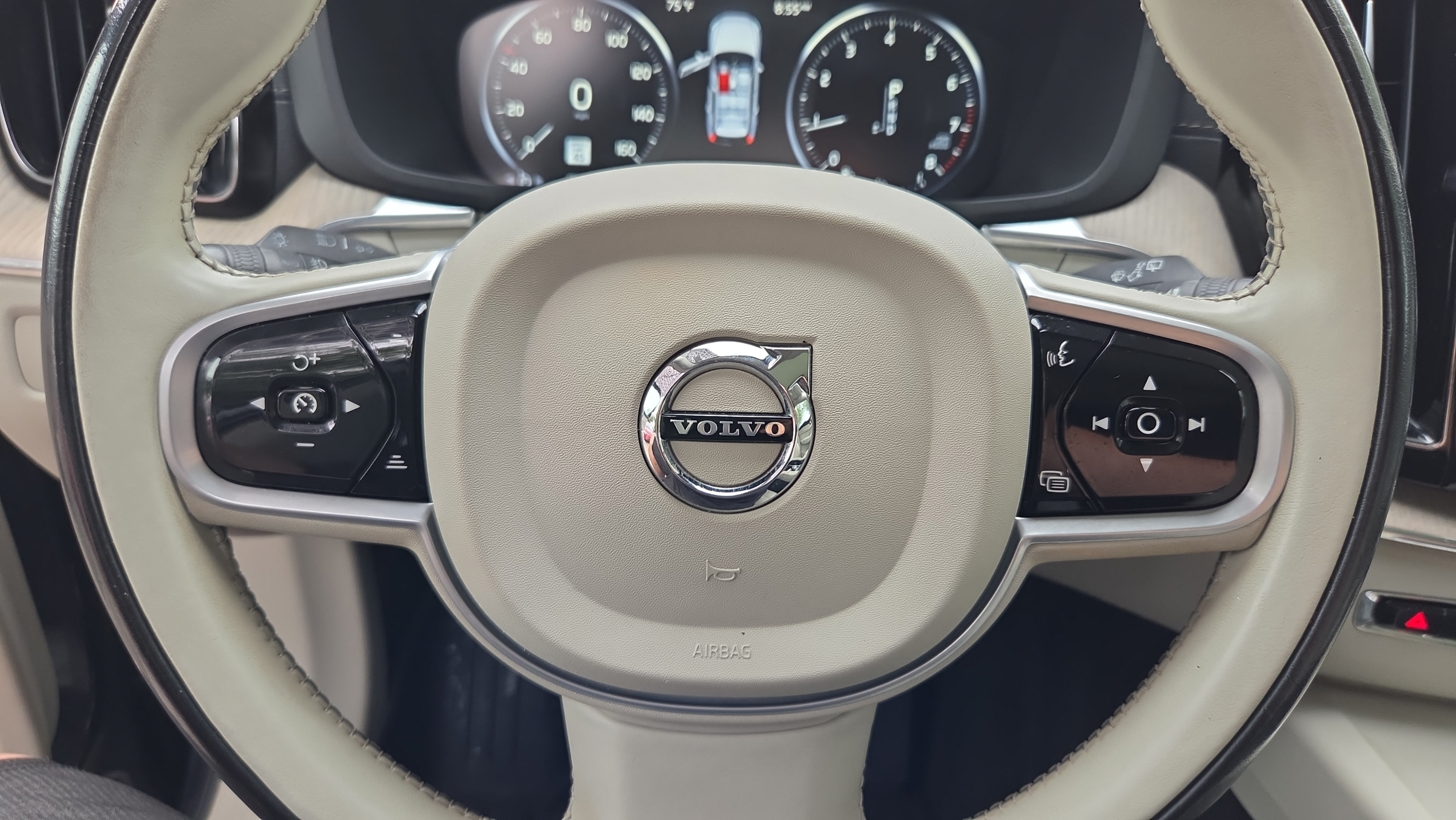Used 2021 Volvo XC60 T5 Inscription AWD/4WD image 23