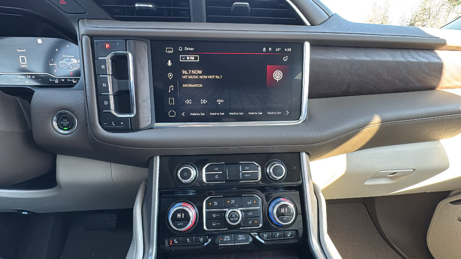 Certified 2023 GMC Yukon Denali w/ Denali Reserve Package image 15