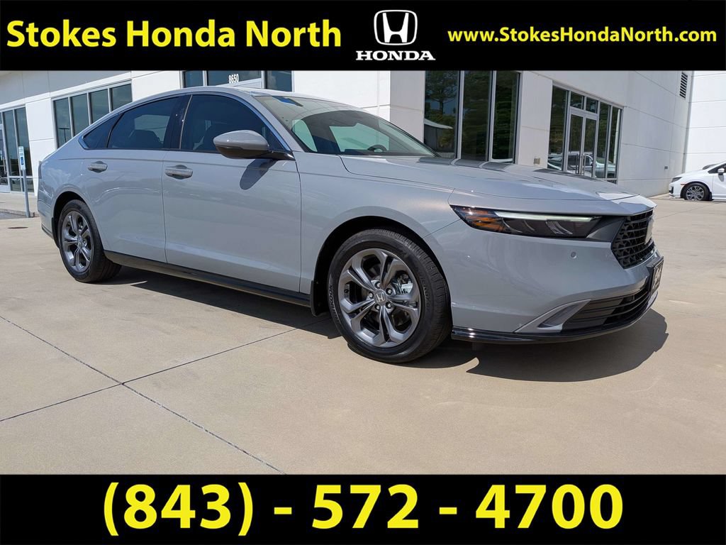 Used 2025 Honda Accord EX-L image 2