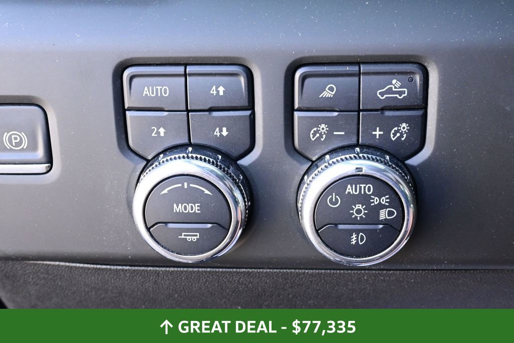 Used 2025 GMC Sierra 2500 AT4X AWD/4WD image 38