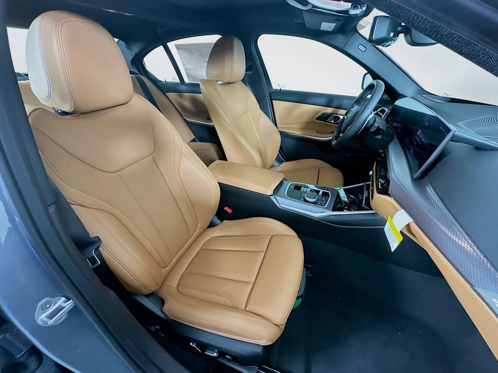New 2026 BMW 330i xDrive Sedan w/ Premium Package image 36