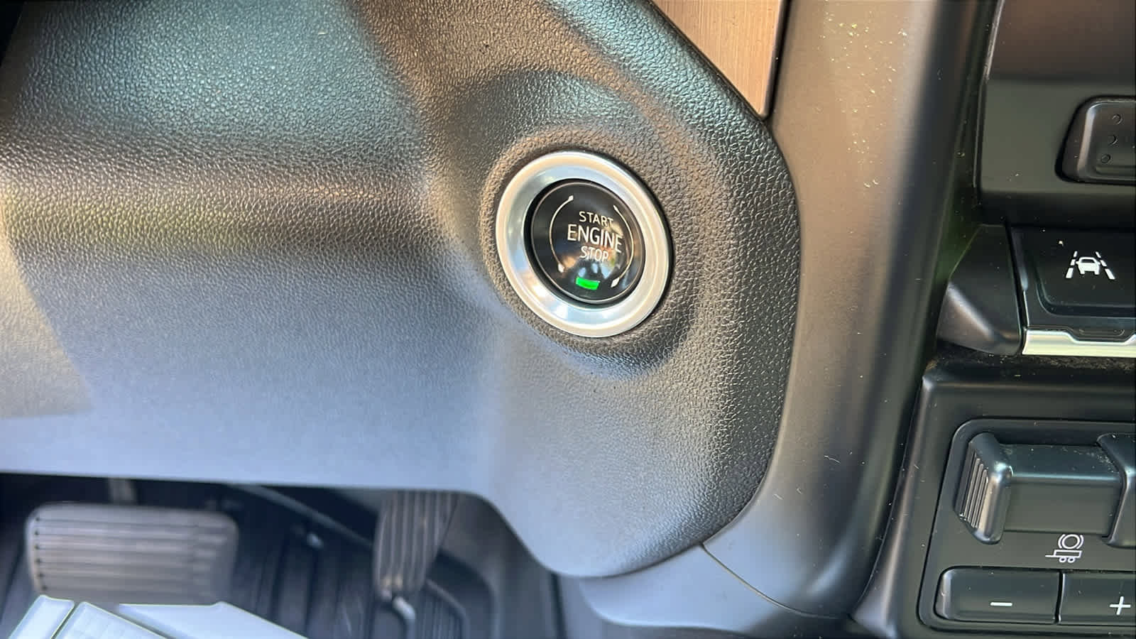 Used 2019 GMC Sierra 1500 AT4 w/ AT4 Premium Package AWD/4WD image 19