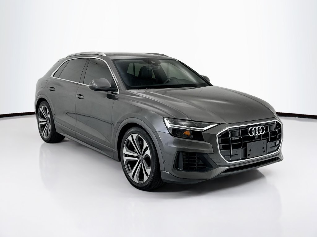 Used 2020 Audi Q8 Premium Plus w/ Premium Plus Package AWD/4WD image 3