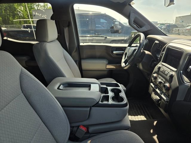 Used 2022 Chevrolet Silverado 1500 LT image 3
