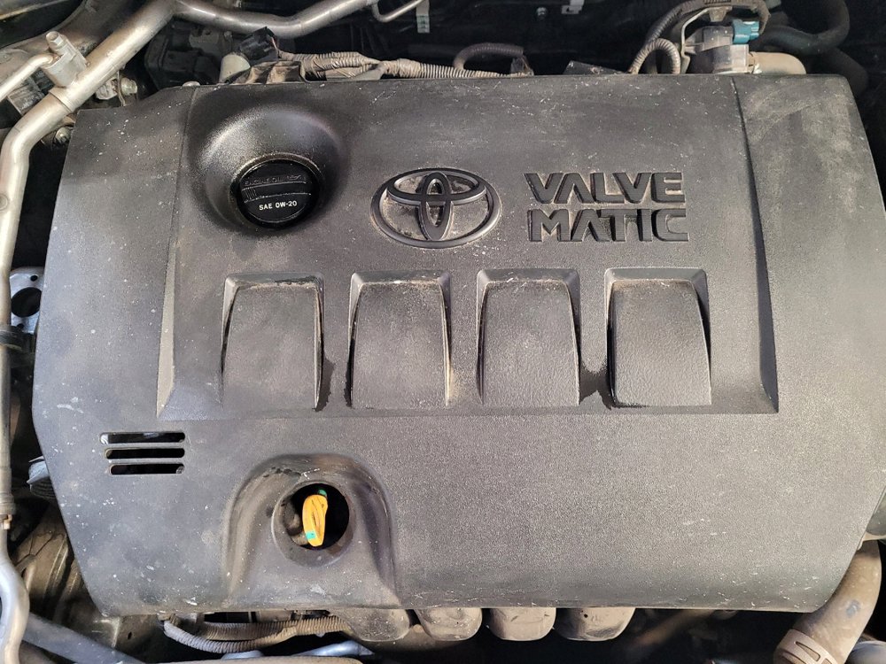 Used 2019 Toyota C-HR LE image 30