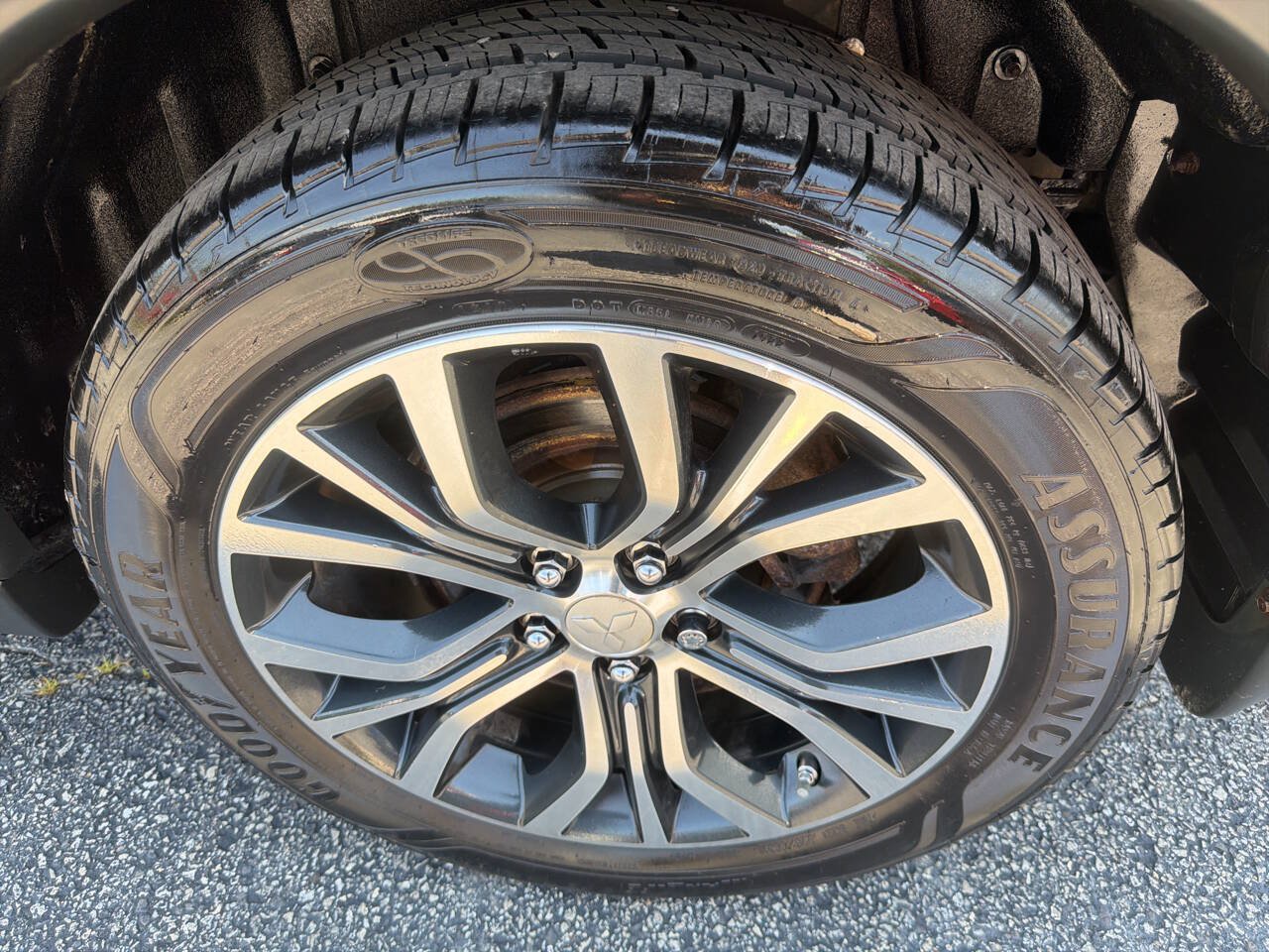Used 2016 Mitsubishi Outlander SE FWD image 33