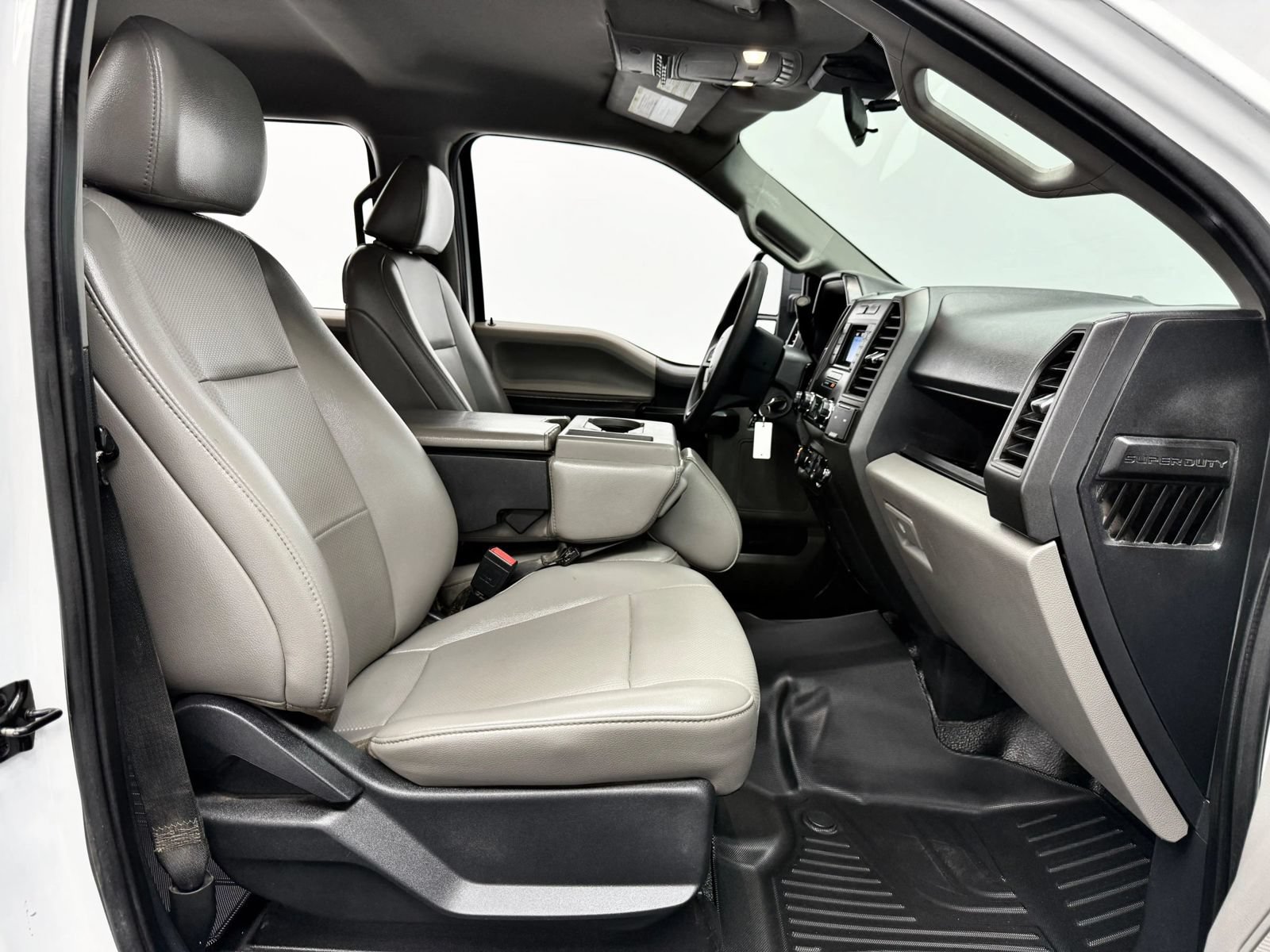 Used 2022 Ford F250 XL w/ Power Equipment Group AWD/4WD image 17
