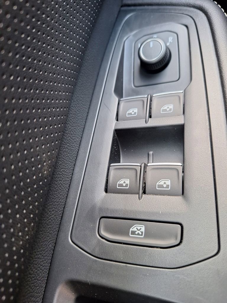 New 2026 Volkswagen Atlas SE image 20