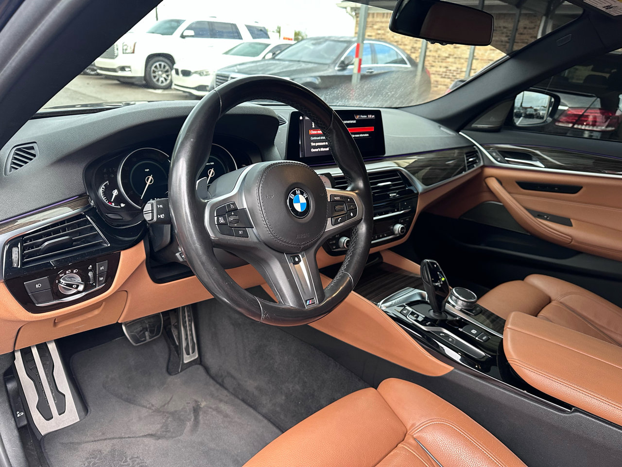 Used 2019 BMW 530i w/ M Sport Package image 13