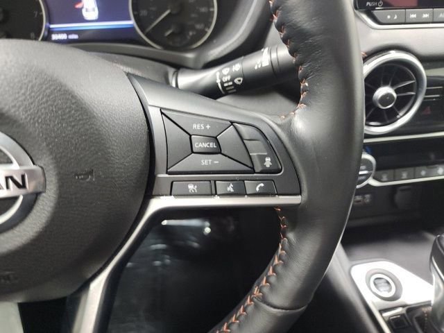 Used 2023 Nissan Sentra SR w/ Midnight Edition Package FWD image 24