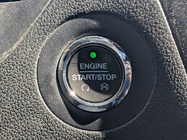 Used 2018 Ford Explorer XLT w/ Equipment Group 202A image 31