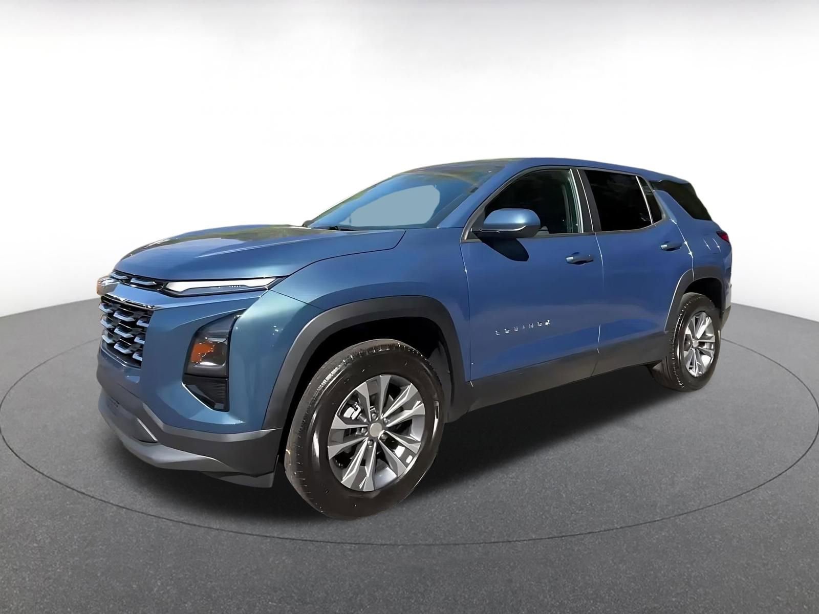 Used 2025 Chevrolet Equinox LT FWD image 8