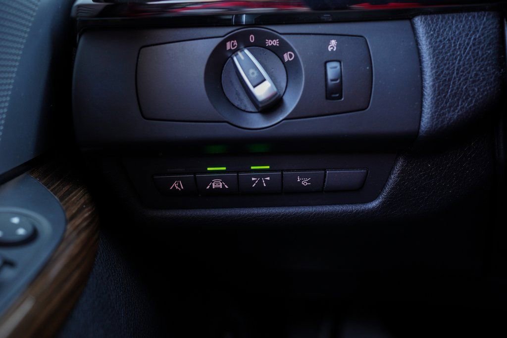 Used 2017 BMW M6 Gran Coupe RWD image 32