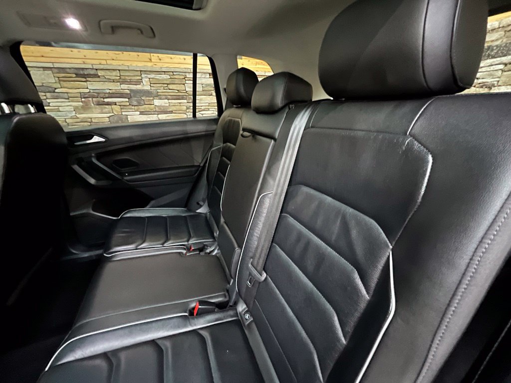 Used 2019 Volkswagen Tiguan SEL Premium AWD/4WD image 38