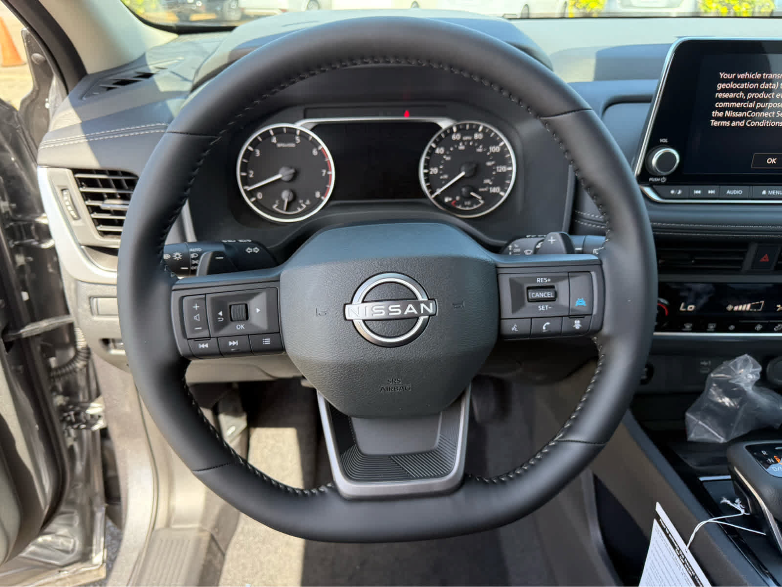 New 2026 Nissan Rogue SV FWD image 6