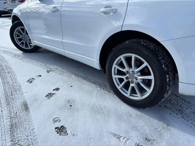 Used 2011 Audi Q5 2.0T Premium Plus image 25