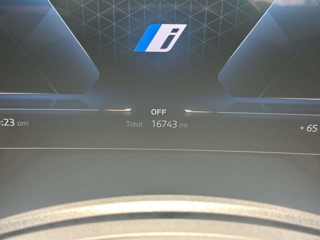 Certified 2023 BMW iX xDrive50 w/ Sport Package AWD/4WD image 29