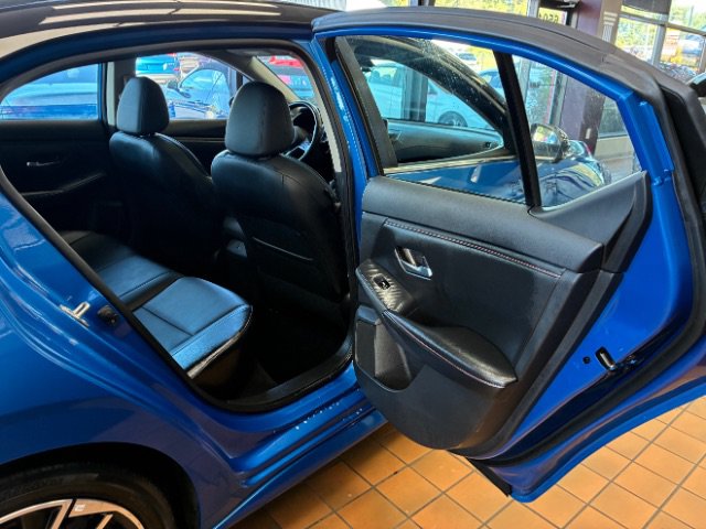 Used 2024 Nissan Sentra SR w/ SR Premium Package FWD image 35