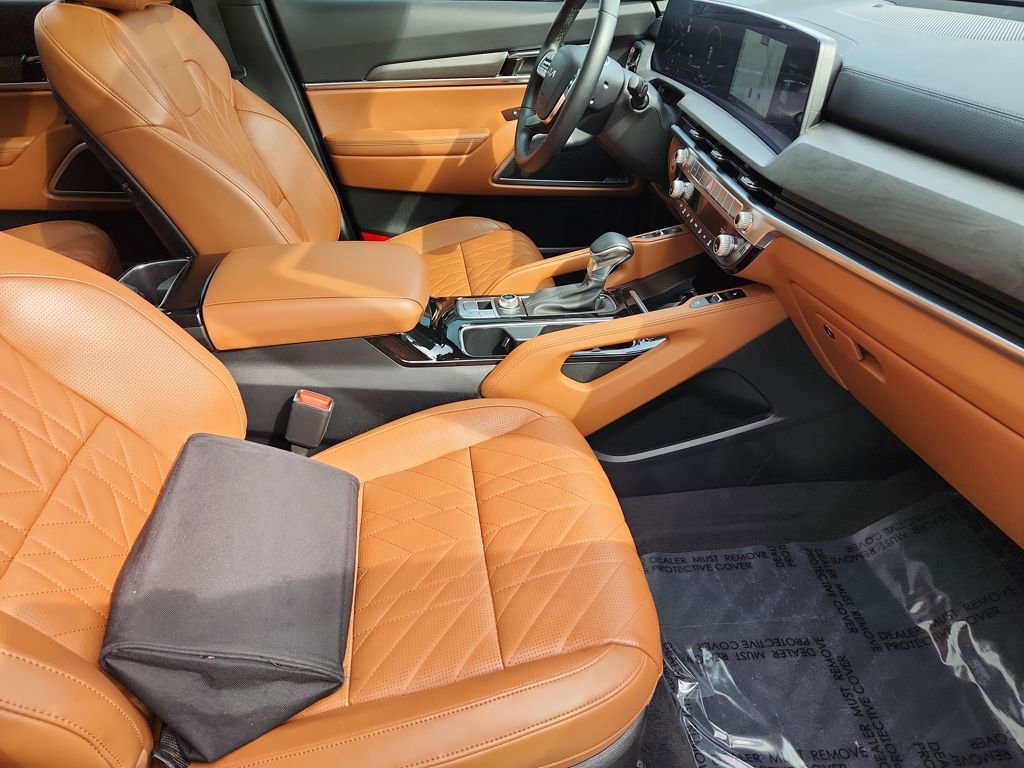 Used 2024 Kia Telluride SX Prestige X-Line image 3