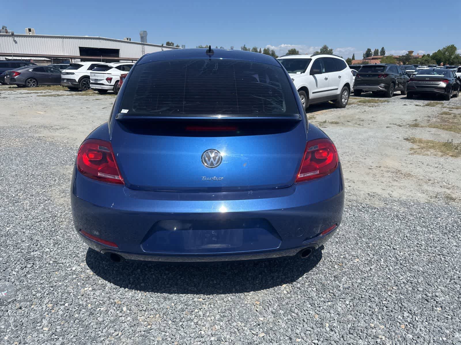 Used 2012 Volkswagen Beetle Turbo FWD image 6