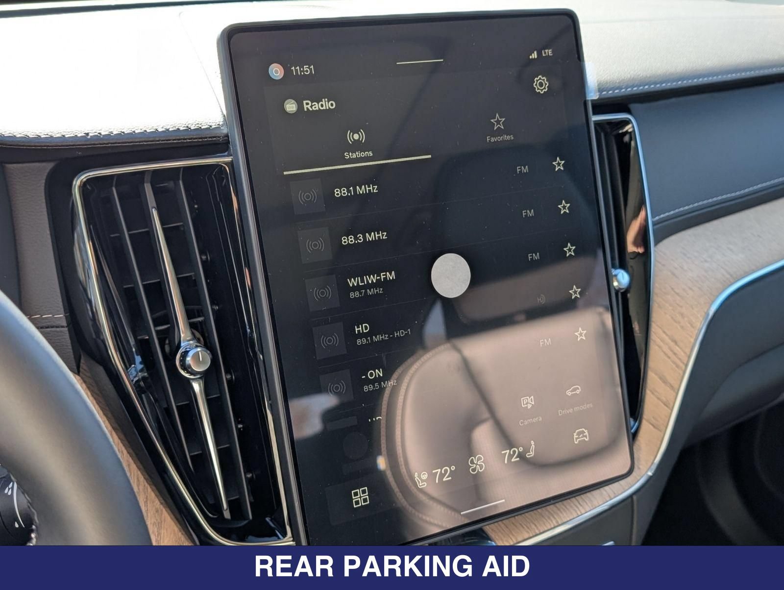 New 2026 Volvo XC60 T8 Ultra w/ Protection Package Premier AWD/4WD image 18