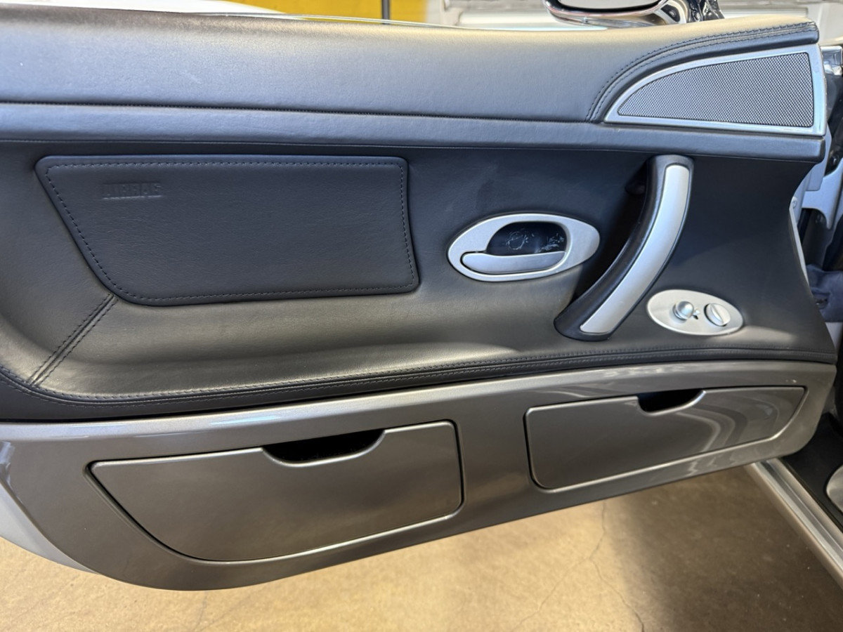Used 2003 BMW Z8 image 29