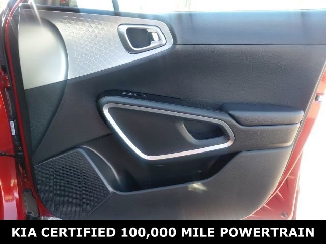 Certified 2023 Kia Soul LX FWD image 24