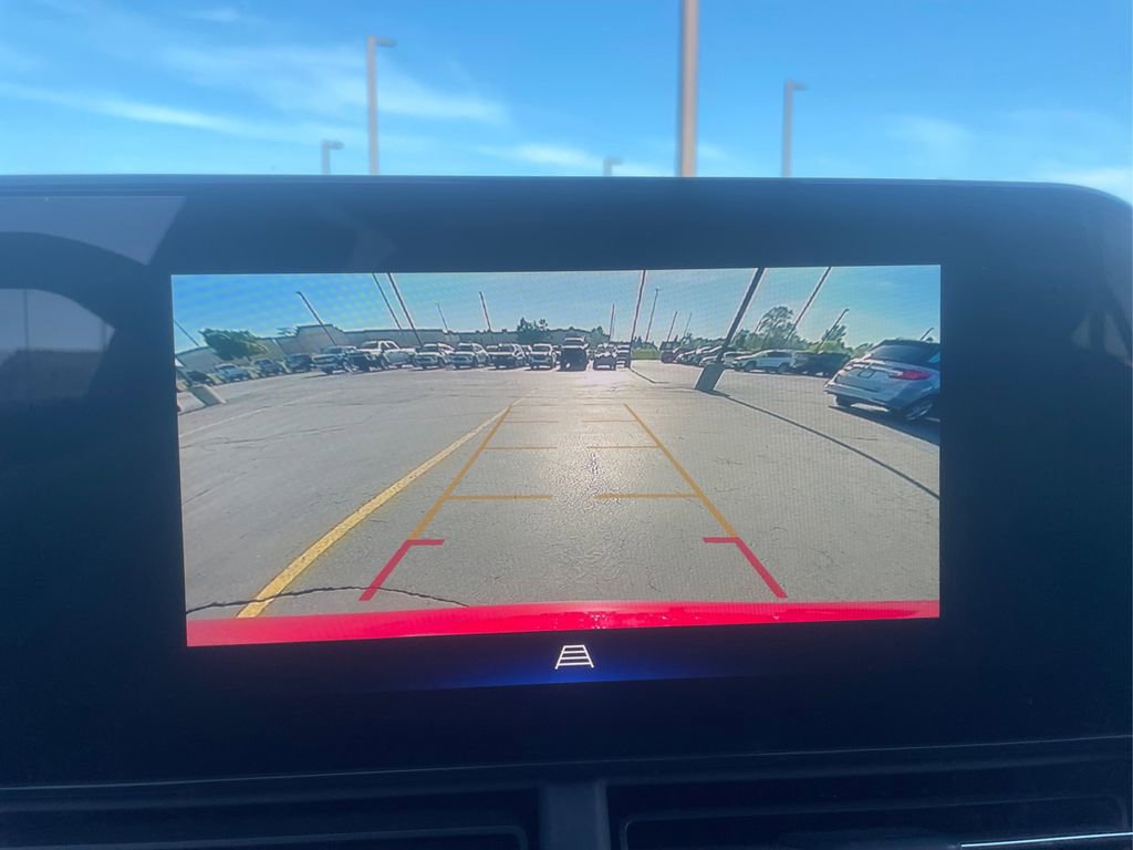 Used 2024 Chevrolet Trax LT w/ Driver Confidence Package FWD image 25