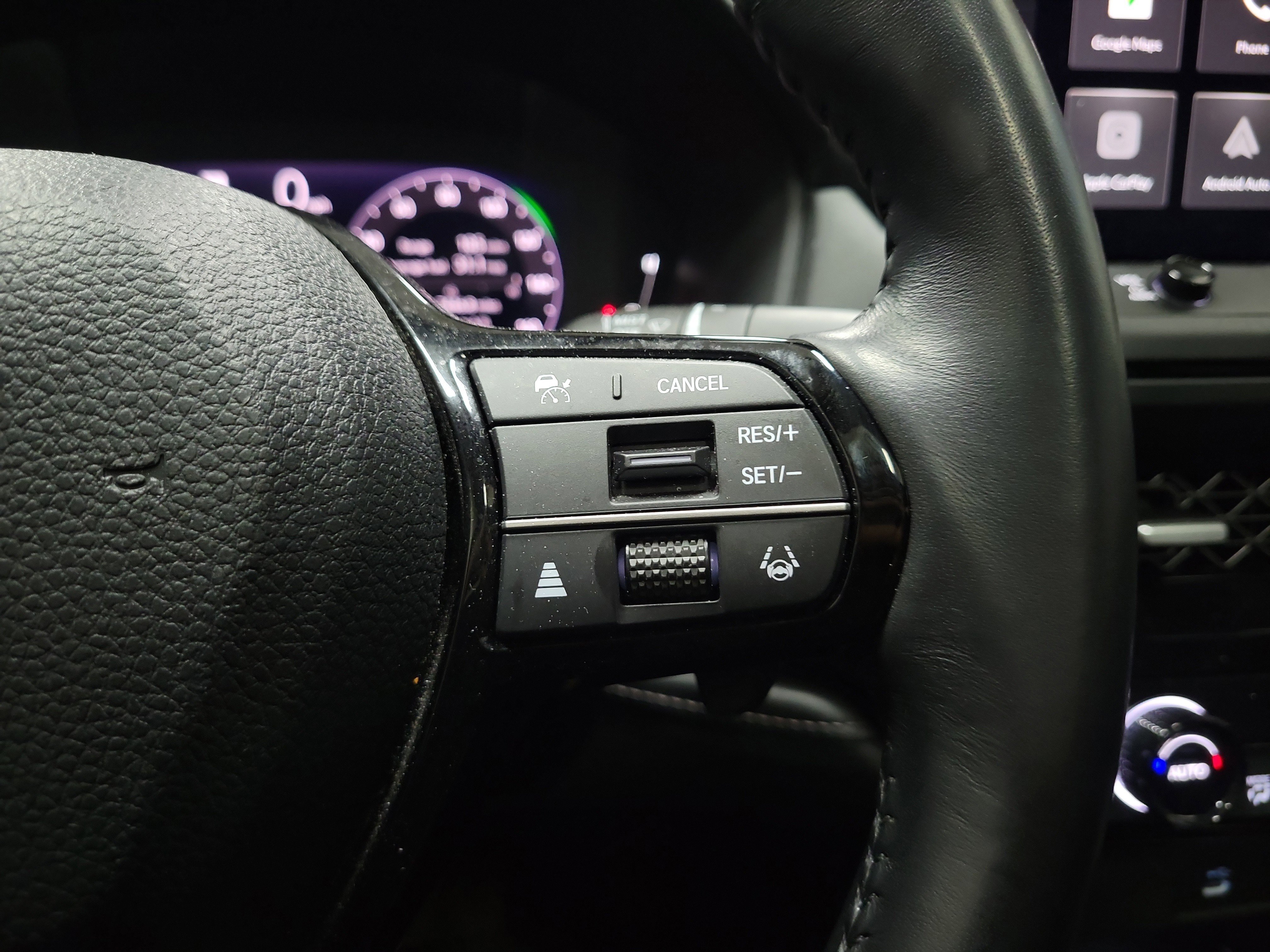 Used 2023 Honda Accord Touring image 25