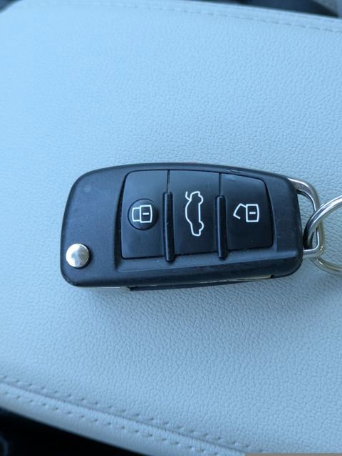 Used 2021 Audi Q3 2.0T Premium w/ Convenience Package image 37