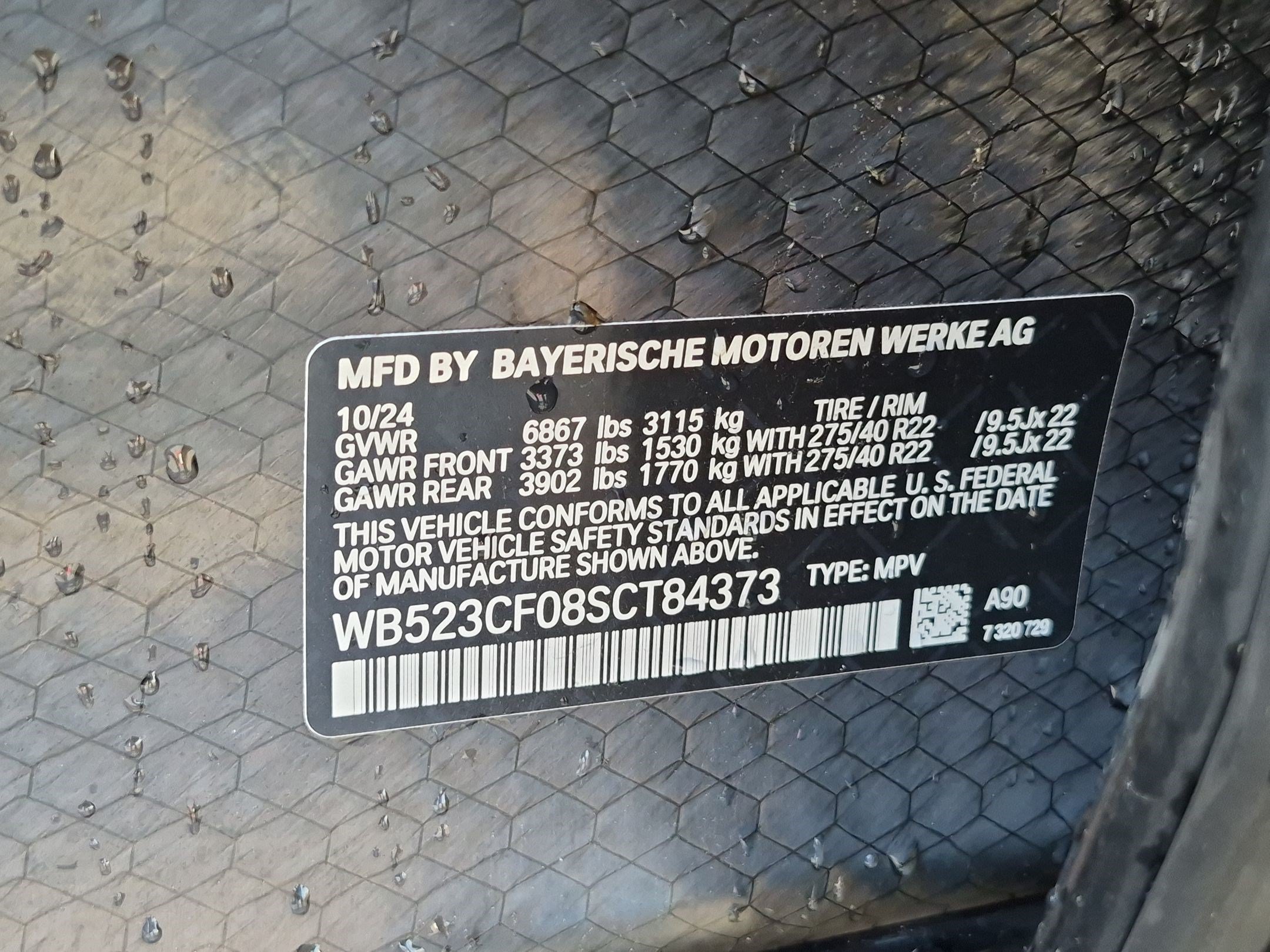 Certified 2025 BMW iX xDrive50 w/ Premium Package AWD/4WD image 32